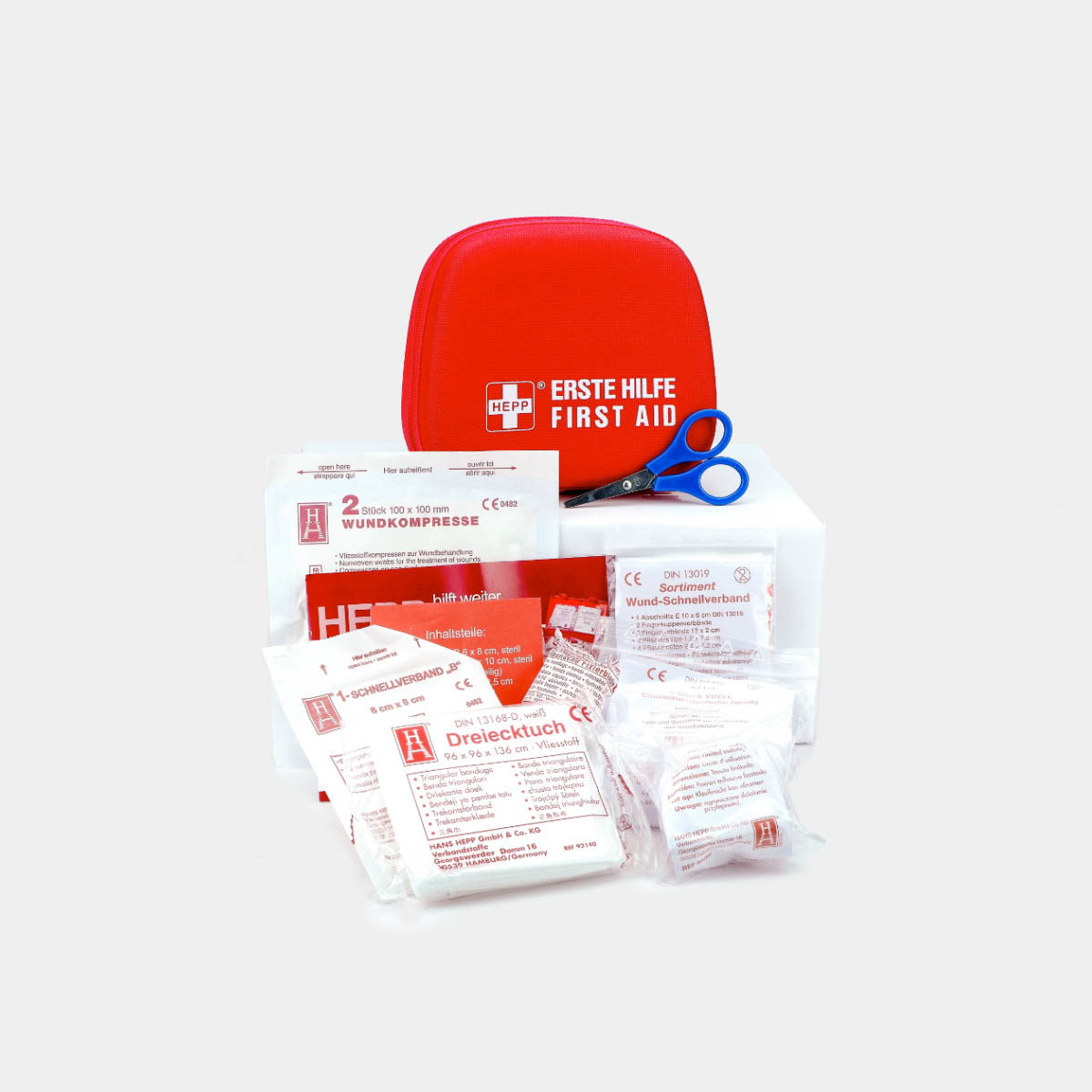 Hard shell first aid bag ‘small’ - Image 2